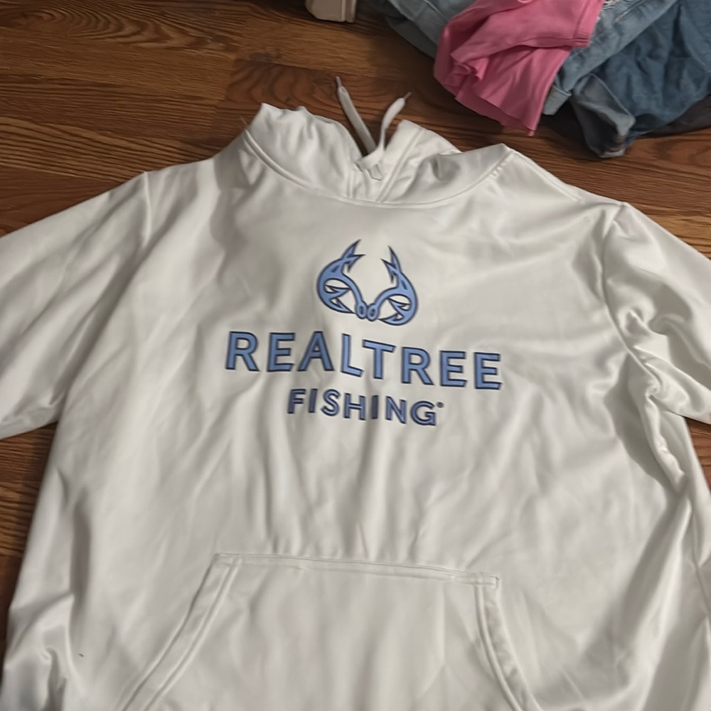 Real tree fishing hoodie men XL original price 30$ selling 15$